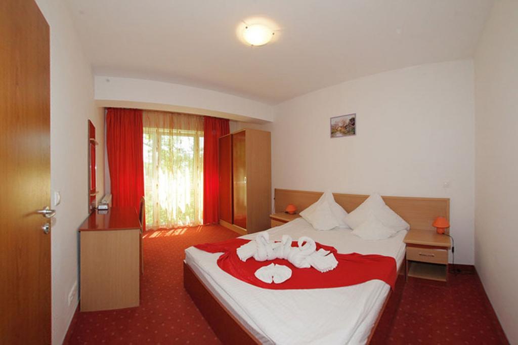 Hotel International Băile Herculane Dış mekan fotoğraf