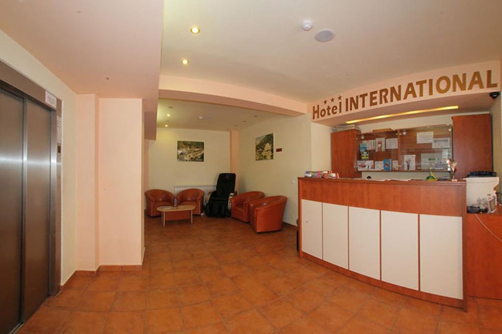 Hotel International Băile Herculane Dış mekan fotoğraf